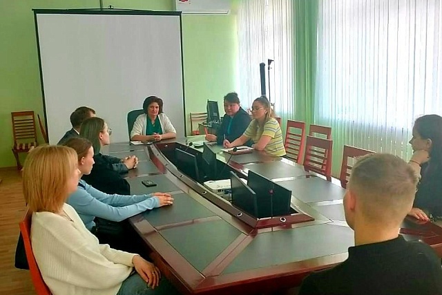 Министерством лесного, охотничьего хозяйства и природопользования Пензенской области была проведена встреча со студентами  Пензенского государственного аграрного университета